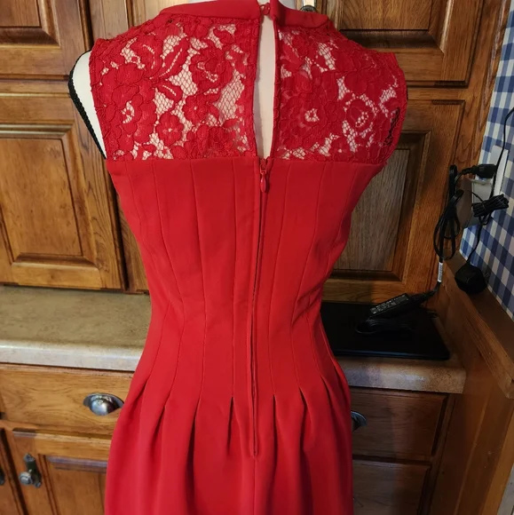 H&M Red Lace Halter Dress Size 6 - Picture 6 of 11